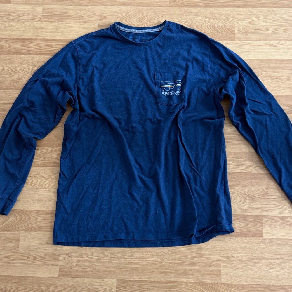 Patagonia Men's Blue Long Sleeve T-Shirt